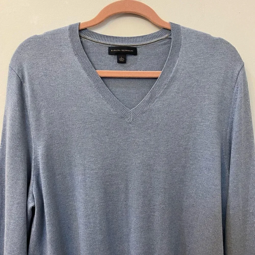 Banana Republic 72% Silk 15% Cashmere V Neck Sweater Men Size L